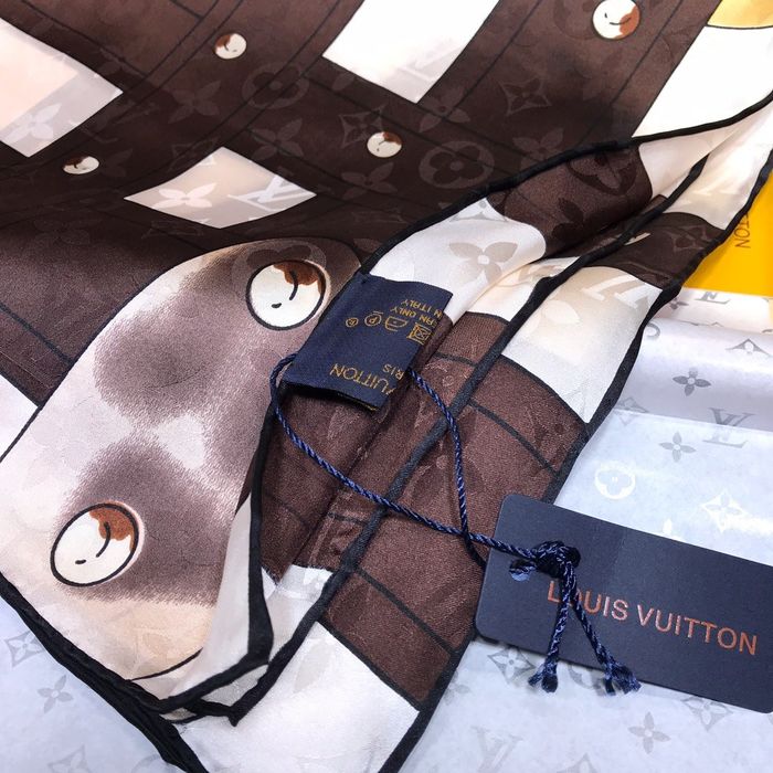 Louis Vuitton Scarf LVS00176